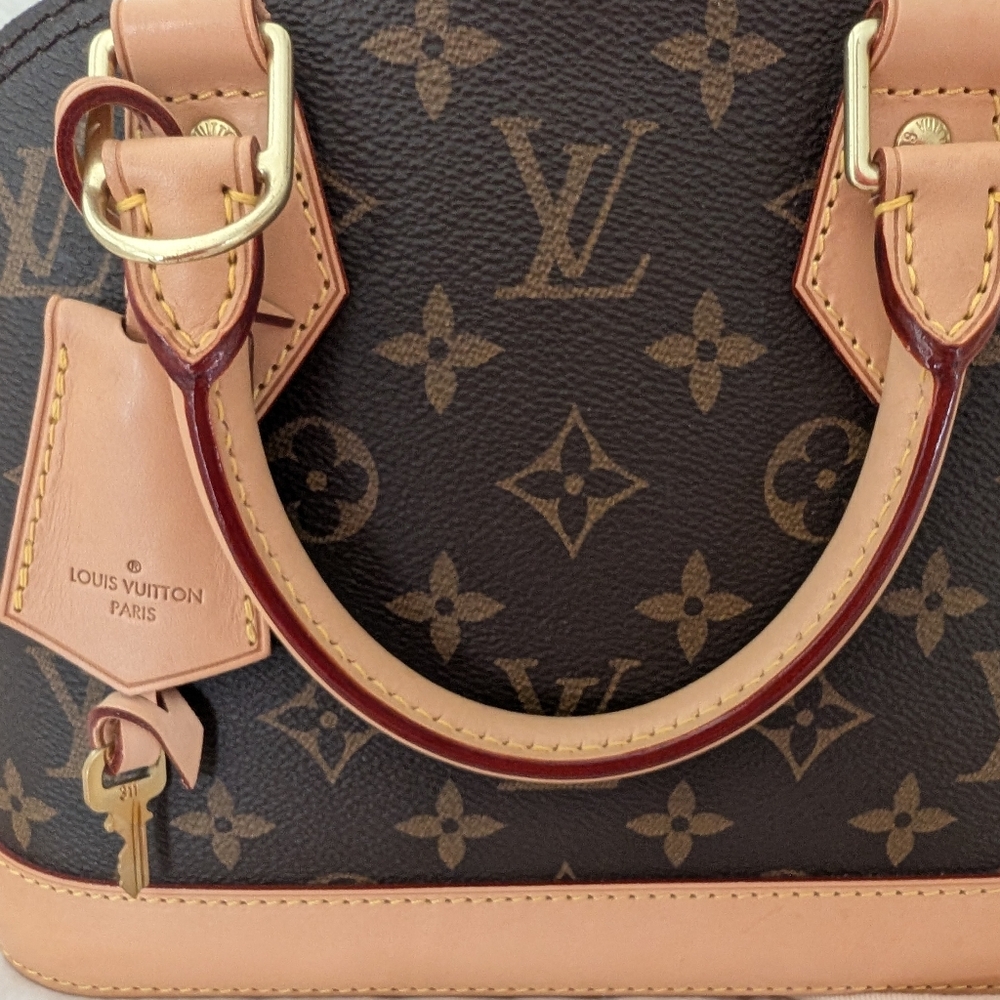 Louis Vuitton Alma BB Coated Monogram Fabric With Leather Accents Purse Hand Bag - Picture 7 of 16